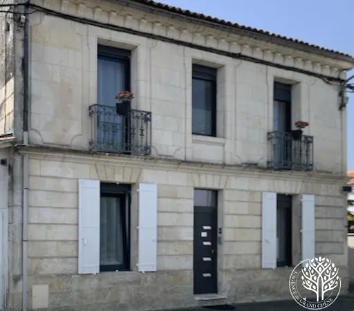 Maison 6 pièces 160 m²