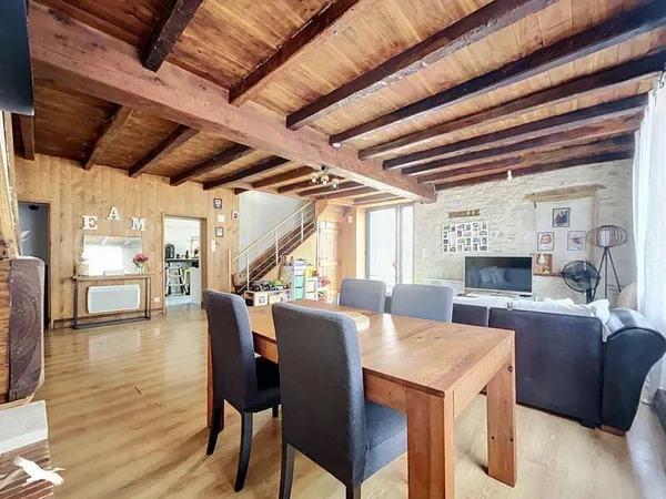 Maison 5 pièces 131 m²