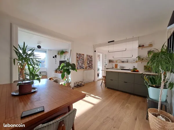 Maison rénovée - Rue calme - Jardin S/O - Dépendance - Rezé Trocardière