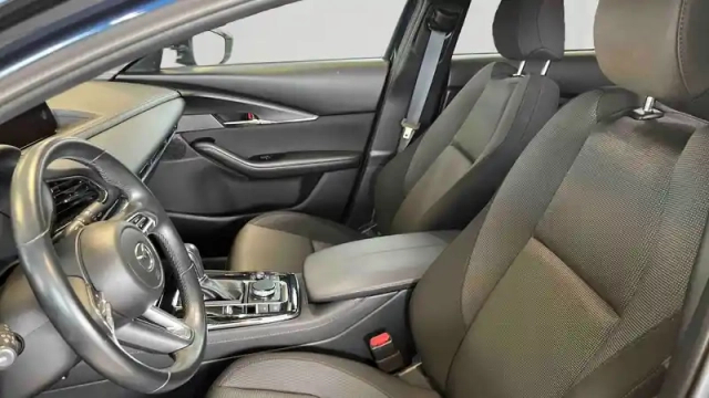 Mazda Cx-30 2.0l e-skyactiv g m hybrid 122 ch 4x2 bva6 — photo 13