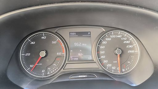 Seat Leon 2.0 TDI 150 DSG6 - FR – 2014 – 110096 km – Diesel – Boîte Automatique — photo 22