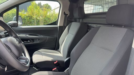 Citroen Berlingo VU 1.5 BlueHDi 75 - Van M – 2019 – 79748 km – Diesel – Boîte Manuelle — photo 6