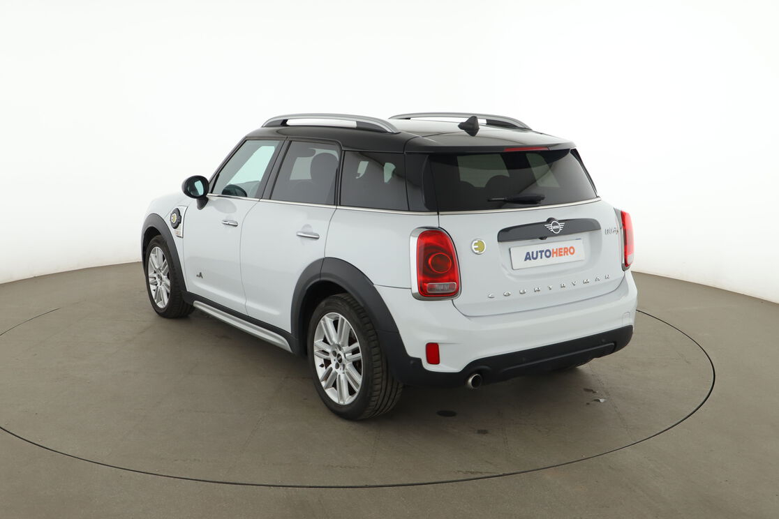 MINI Countryman Cooper SE ALL4 Hybrid BVA6 — photo 3