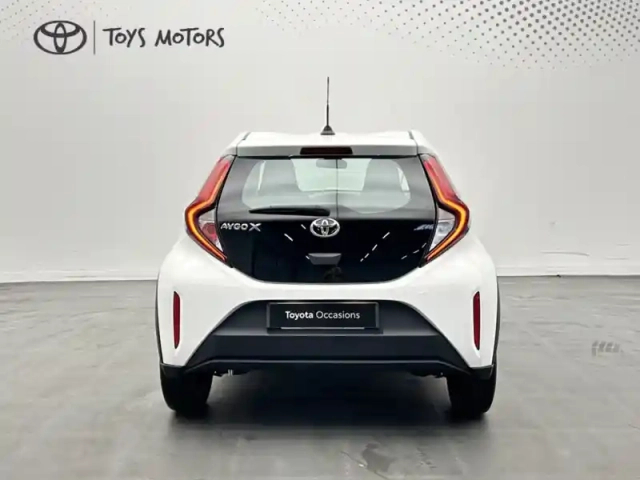 Toyota Aygo 1.0 vvt-i 72 dynamic — photo 4