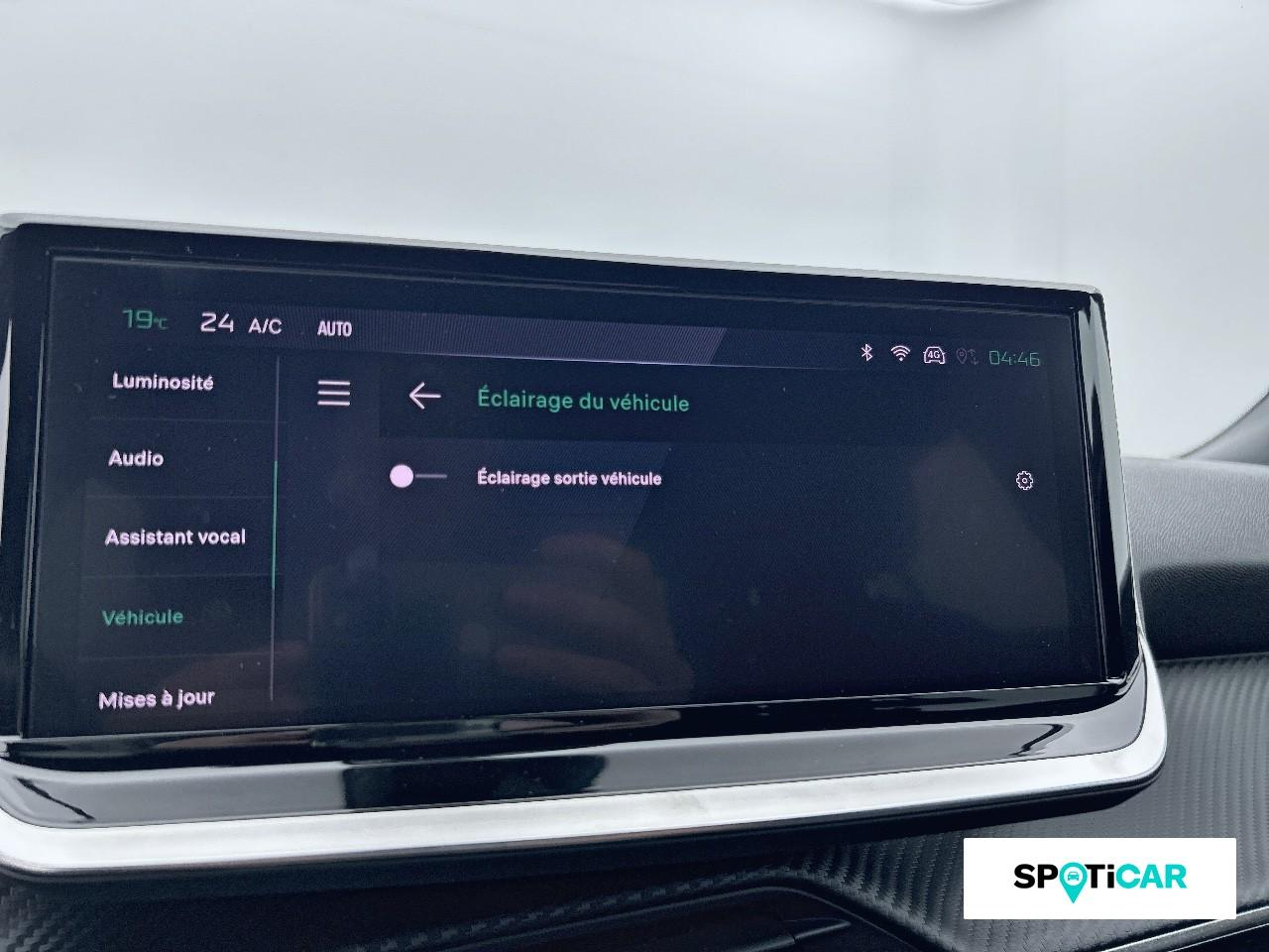 Peugeot 2008 puretech 100 s&s bvm6 allure — photo 31