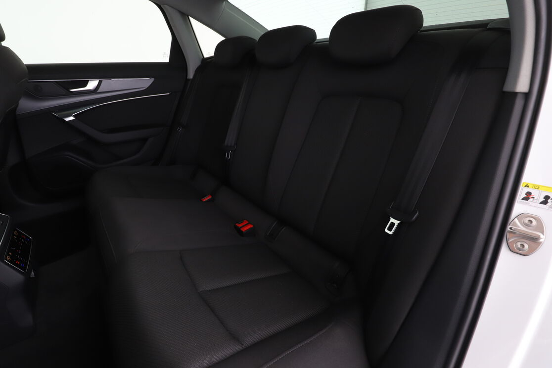 Audi A6 50 TFSIe Quattro S Tronic 7 — photo 14
