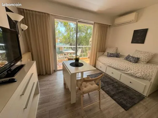 Location Studio tout équipé - Bail étudiant/Mobilité de octobre à avril