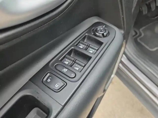 Jeep Renegade 1.0 gse t3 120ch limited — photo 15