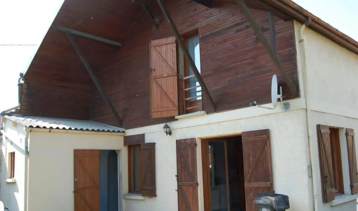 Photo 1
