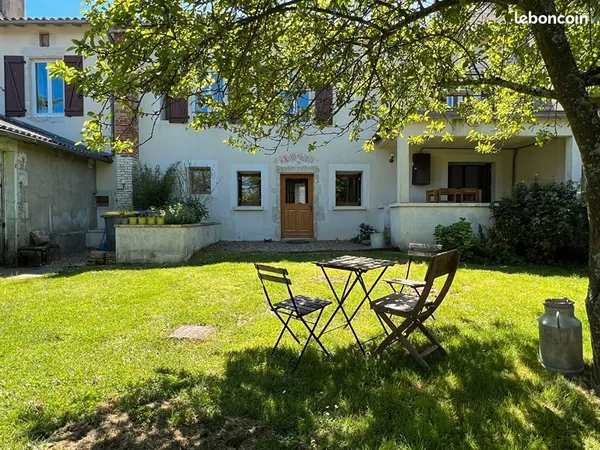 Maison 10 pièces 257 m²