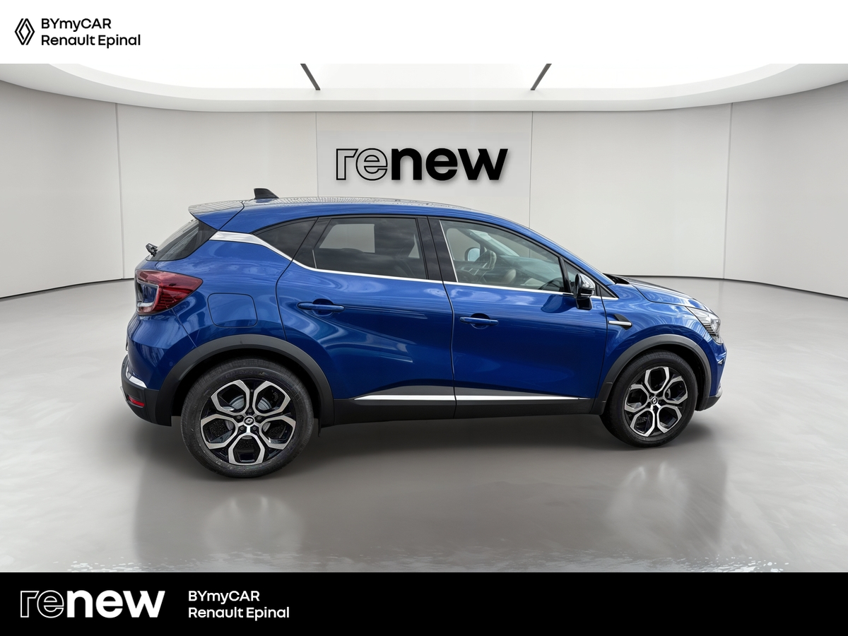 Renault Captur mild hybrid 140 — photo 6