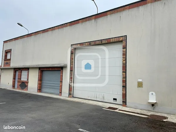 Local d'activité 400 m²