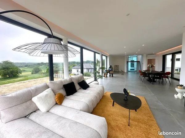Maison de 250m2