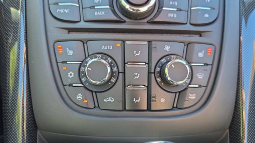 Opel Cascada 1.6 Turbo 170 BVA6 - Cosmo – 2016 – 123412 km – Essence – Boîte Automatique — photo 20