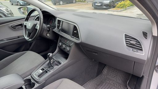 Seat Leon 1.0 TSI 115  - Style Business – 2020 – 144589 km – Essence – Boîte Manuelle — photo 50