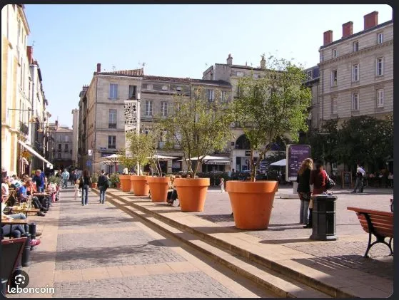 Place de parking à Bordeaux centre