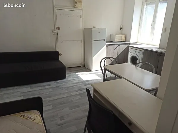 Studio meublé