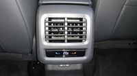 Volkswagen T-Roc 1.5 eTSI 150ch R-Line DSG7 — photo 34