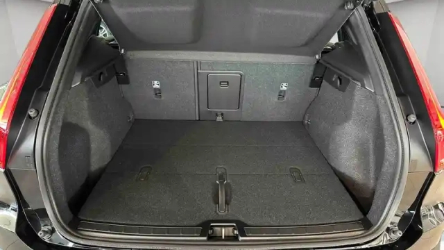 Volvo Ex40 single extended range 252 ch 1edt — photo 22