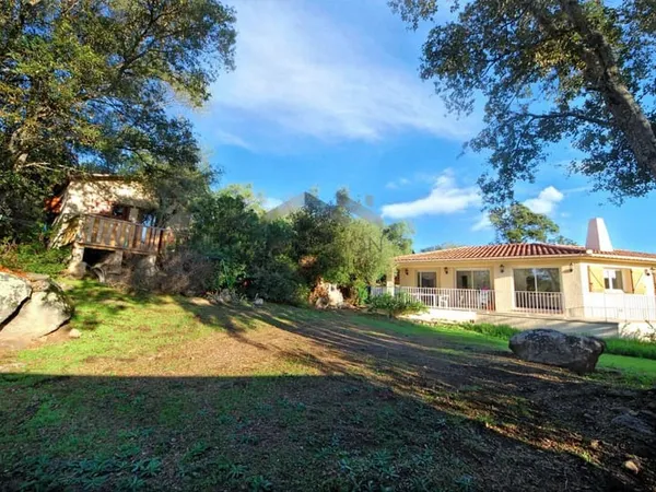 Immeuble 156 m²