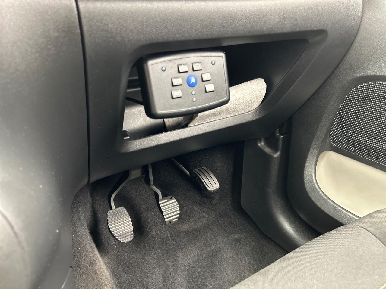 Citroën C3 bluehdi 100 ch bvm6 plus — photo 27