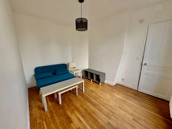 À LOUER : T2 MEUBLÉ 31,05 m² SAINT-DENIS 760 € CHARGES COMPRISES