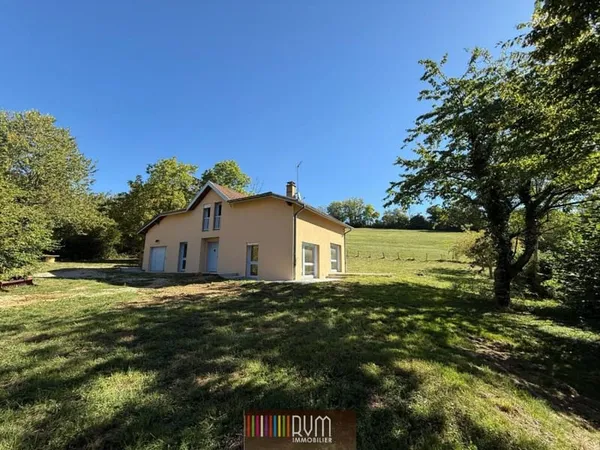 EXCLUSIVITÉ - Maison familiale au calme à Rignat