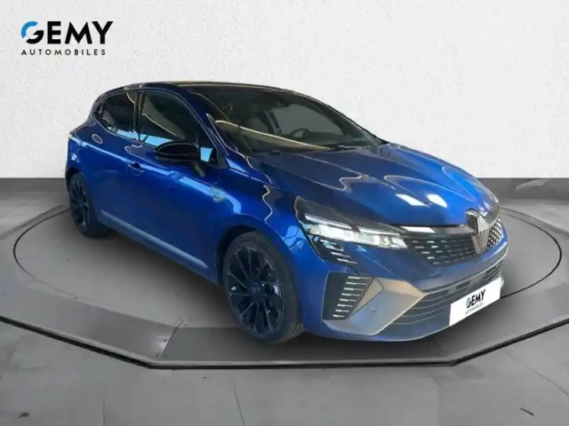 Renault Clio e-tech full hybrid 145