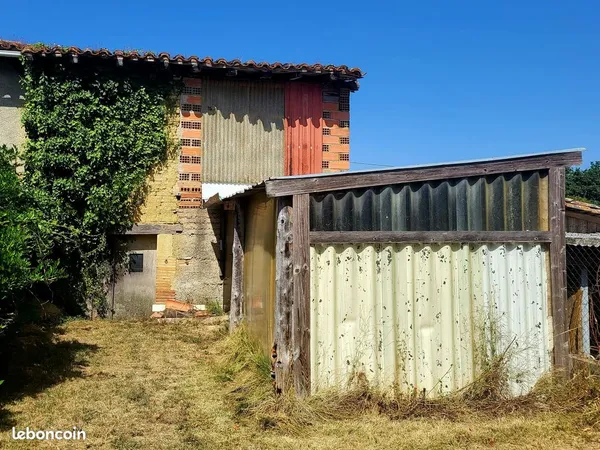 Grange / Remise 60 m² + Jardin clos - Plein centre LAVIT (82120)
