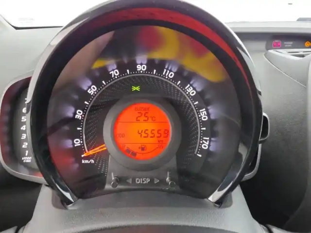 Toyota Aygo 1.0 vvt-i — photo 35