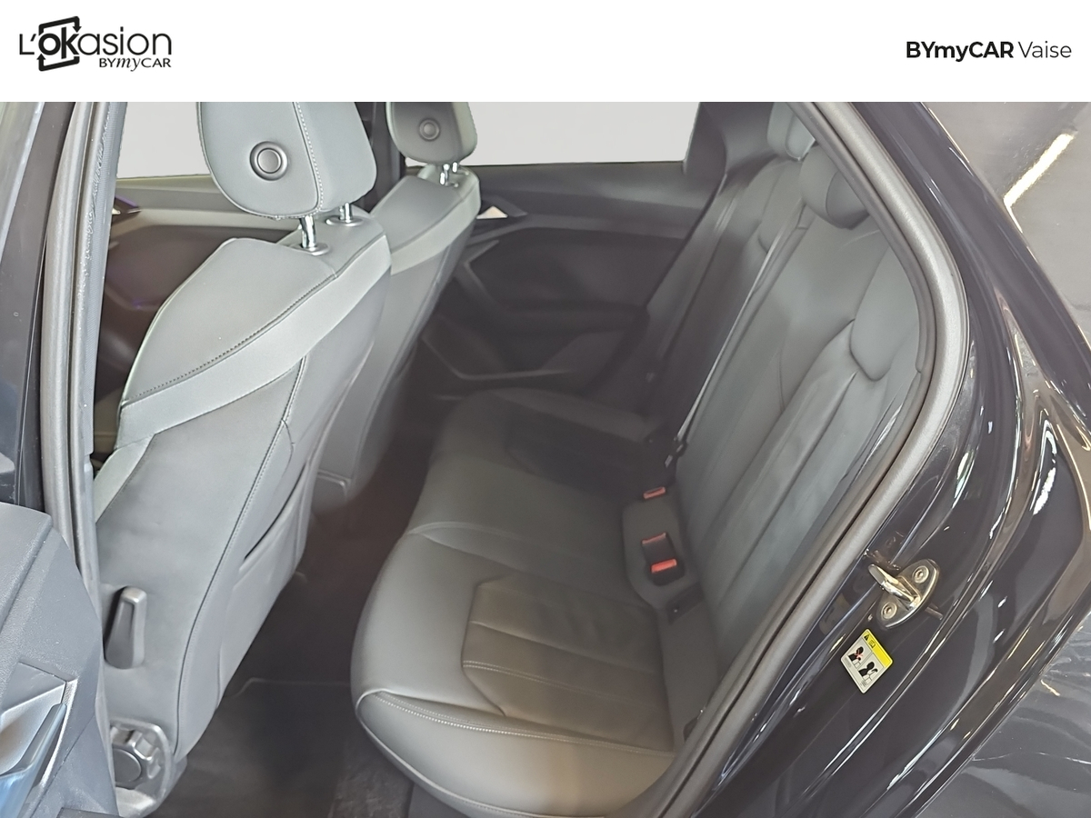 Audi A1 Sportback 35 TFSI 150 ch S tronic 7 — photo 12