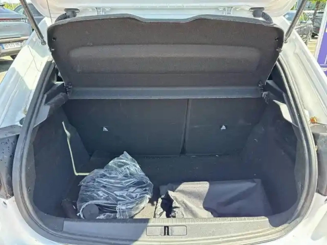 Peugeot 208 electrique 51 kwh 156ch — photo 6