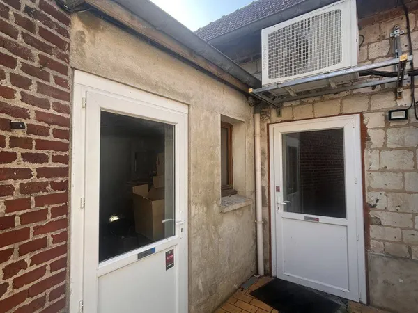Local d'activité 130 m²