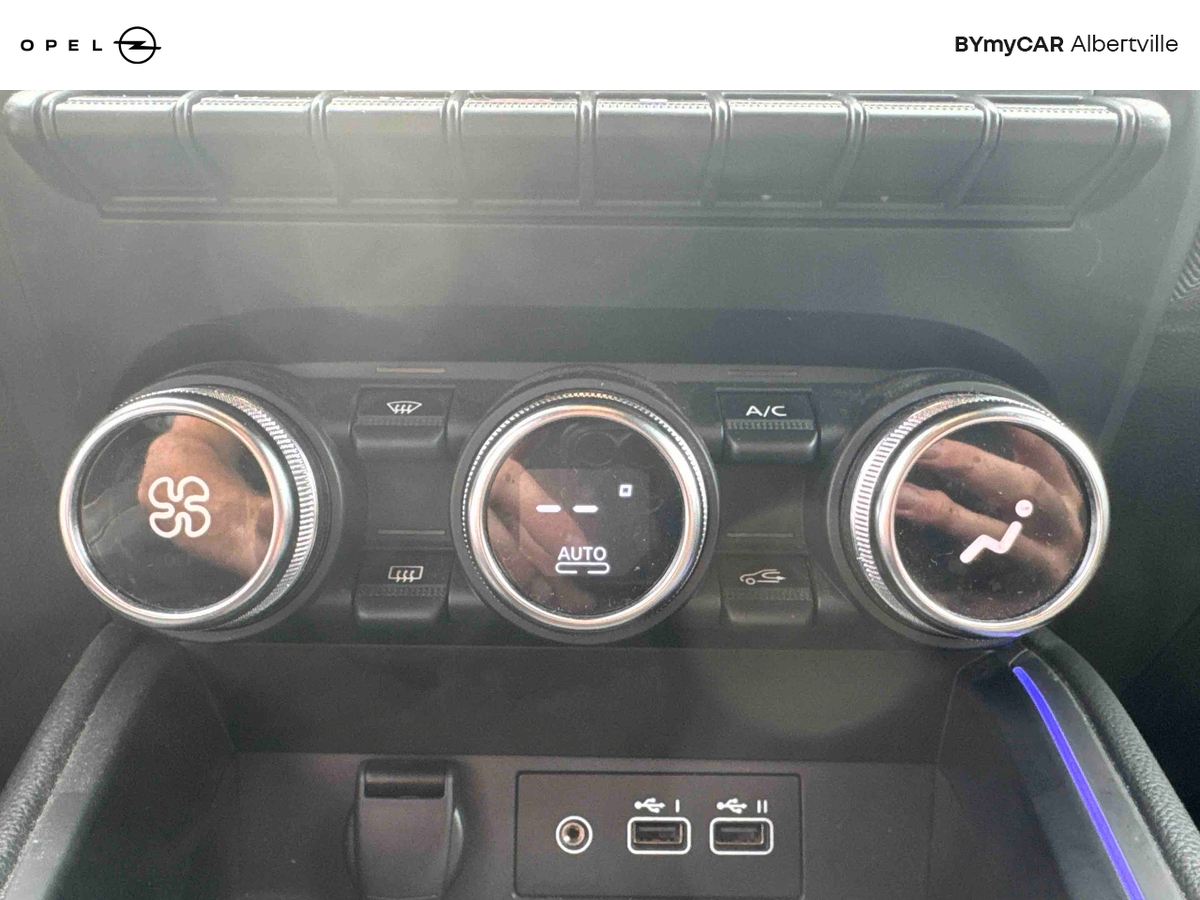 Renault Clio TCe 90 ch GSR2 — photo 17