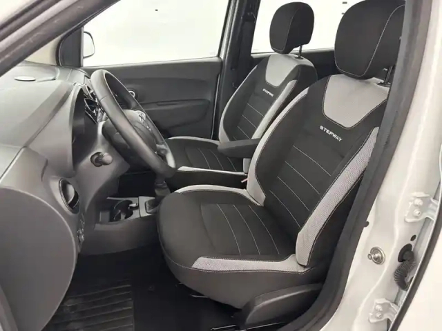 Dacia Lodgy tce 115 5 places — photo 18