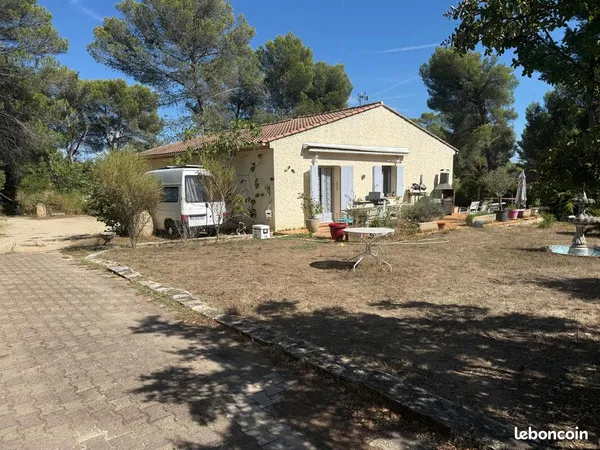 Villa a fort potentiel