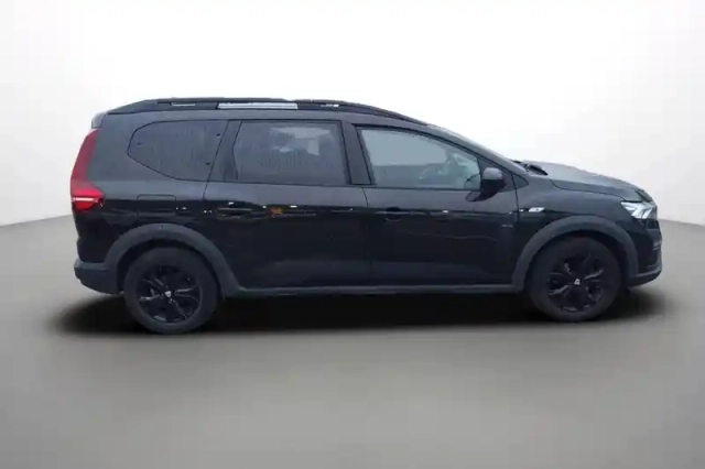 Dacia Jogger eco-g 100 7 places — photo 7