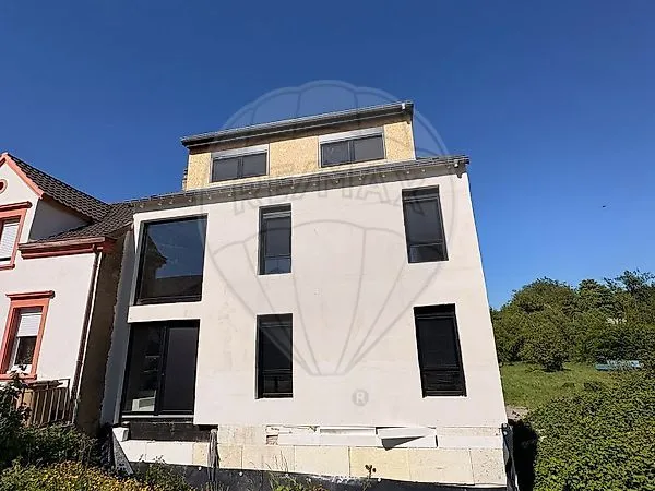 Appartement 5 pièces 130 m²