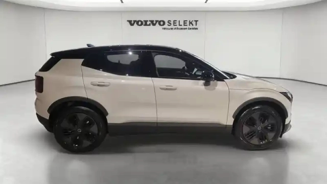 Volvo Ex30 cross country twin performance 428 ch 1edt — photo 45