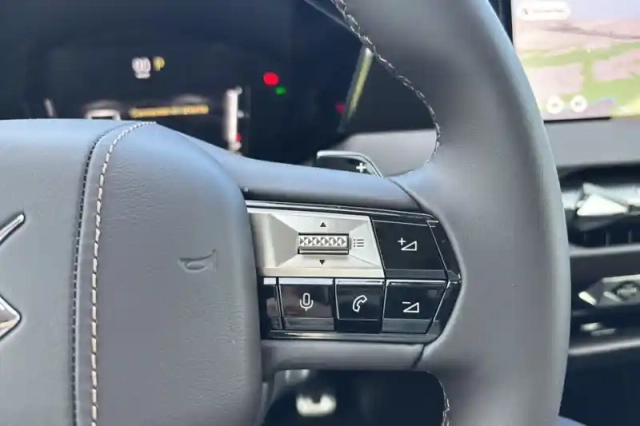 Ds Ds 4 hybride 145 e-dct6 — photo 18