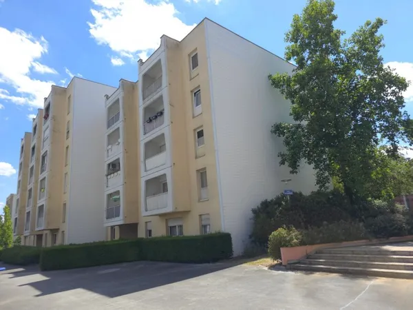 Appartement 4 pièces 84 m²