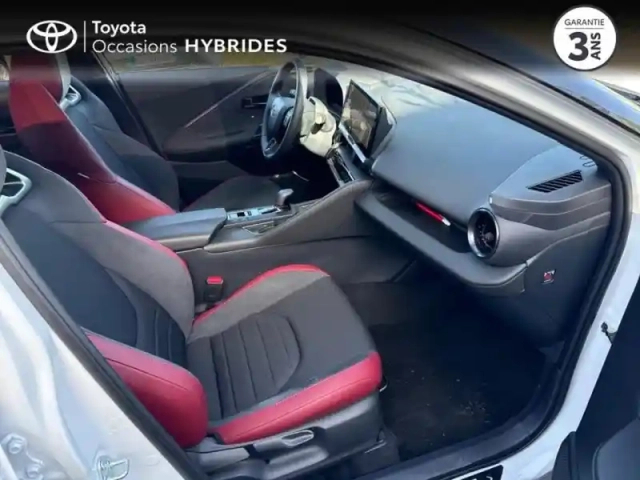 Toyota C-Hr 2.0 hybride rechargeable 225ch collection my26 — photo 6