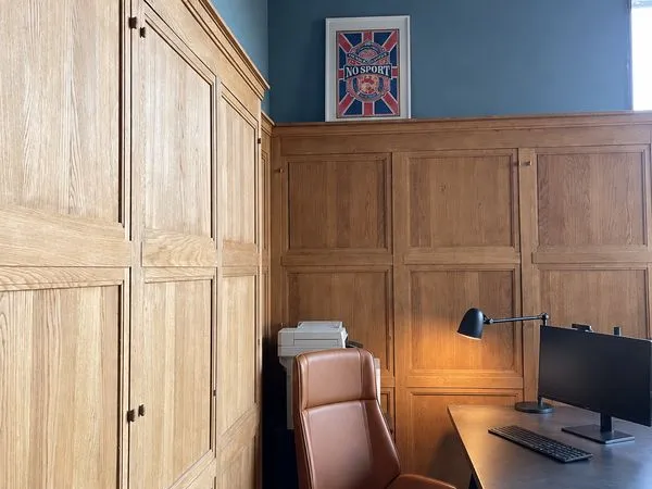 Bienvenue chez Kuala Coworking - Votre espace de travail sur mesure à Tourcoing 🌟 Bureau 1