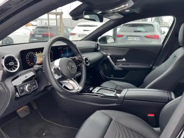 Mercedes Classe A 180 d progressive line — photo 11