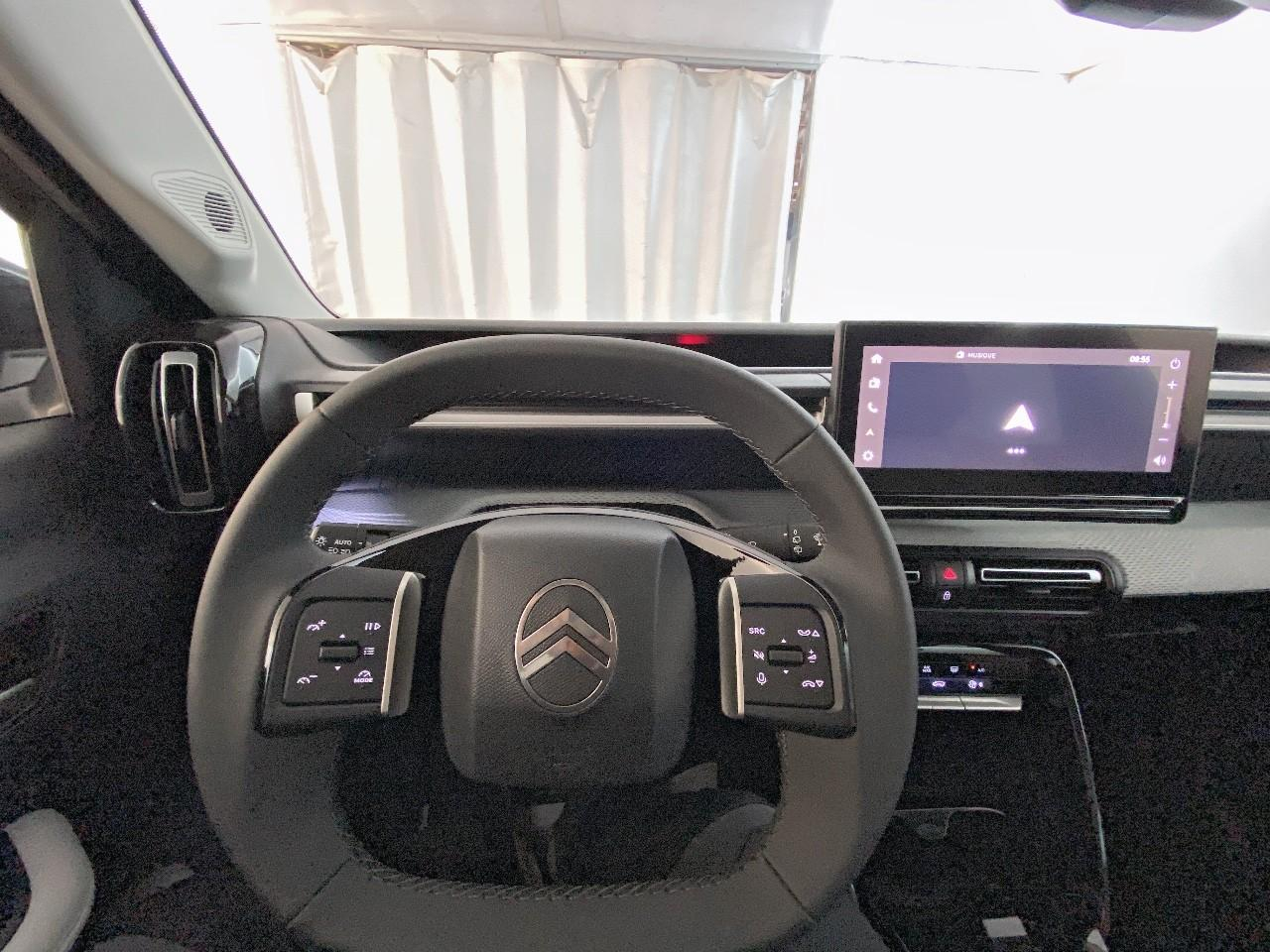 Citroën C3 Aircross hybride 145 ch aut max — photo 12