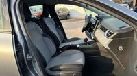 Renault Clio 1.6 E-Tech 145ch full hybrid Evolution - 24 — photo 15