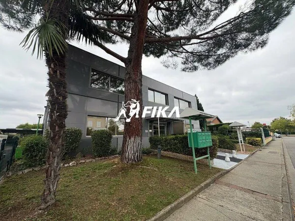 Bureaux 85 m²