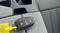 Peugeot 3008 1.2 Hybrid 145ch GT e-DCS6 — photo 16