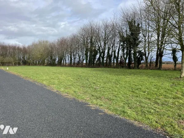 Terrain 675 m²