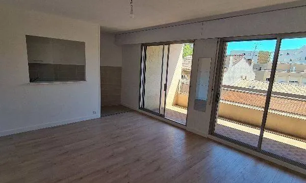 Studio 1 pièce 29 m²